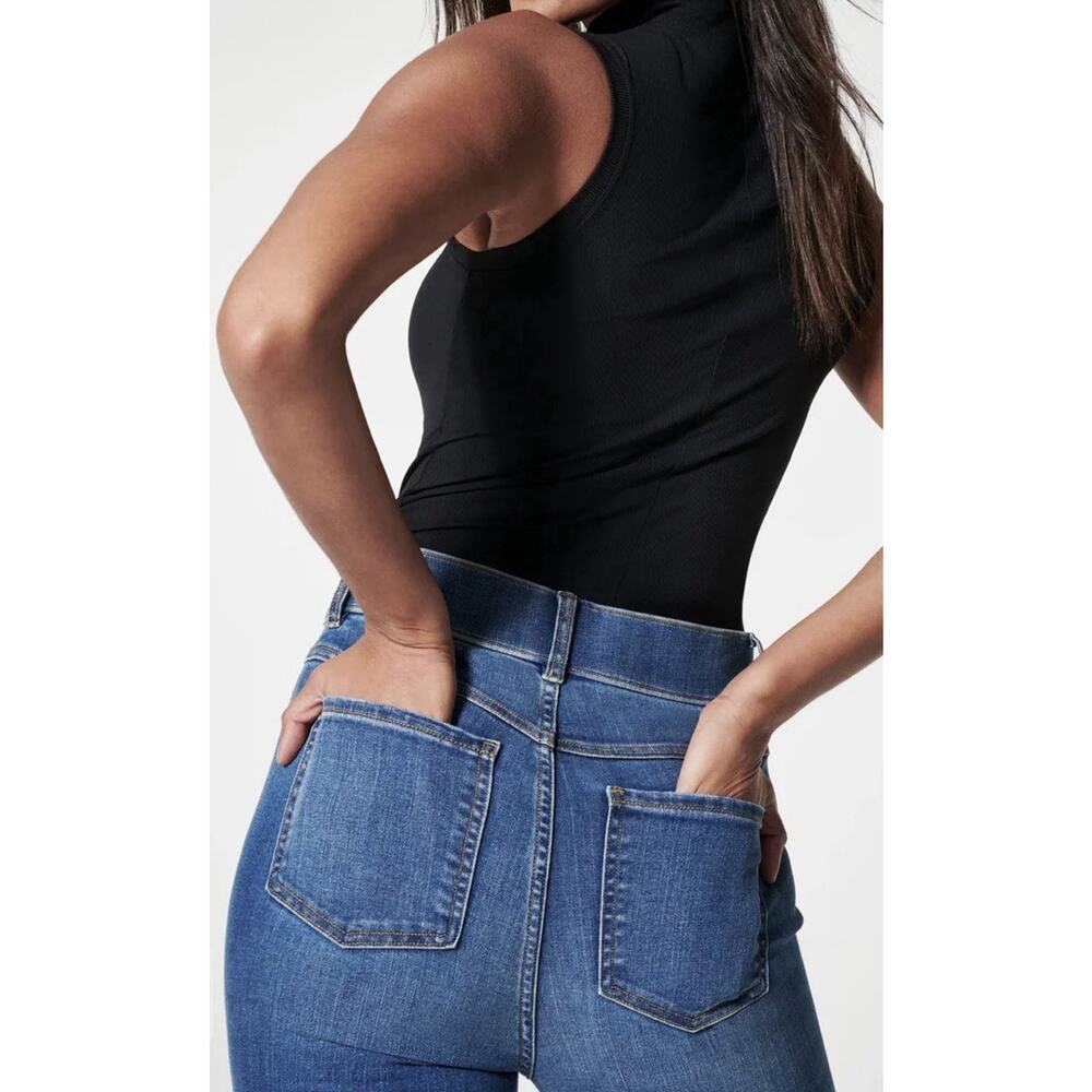 SPANX SpanxShape EveryWear Vintage Indigo Flare Pull-on Jeans #20456R-Sz LARGE - Picture 8 of 15